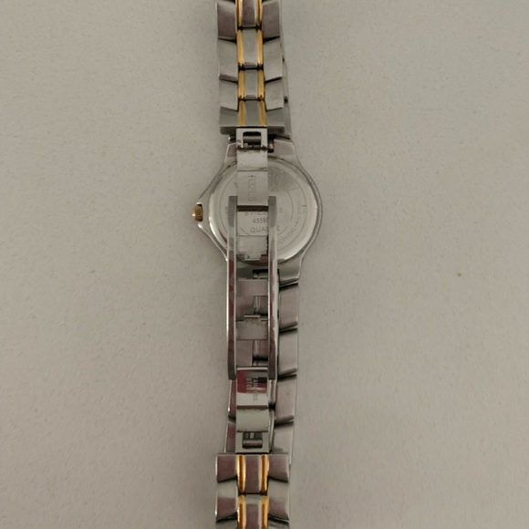 Women’s Movado two-tone watch - Picture 3 of 6